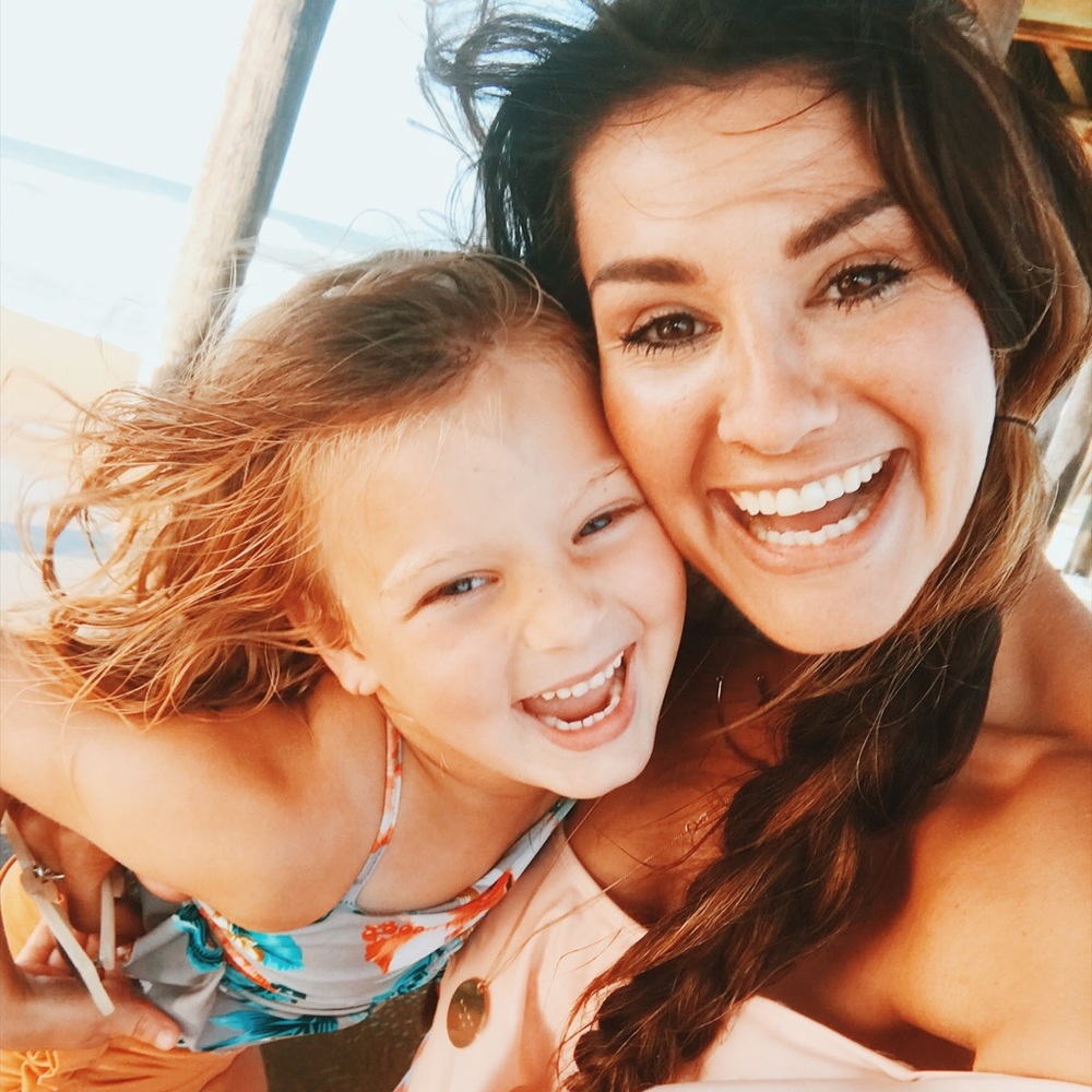 Meet your Posher, Briana